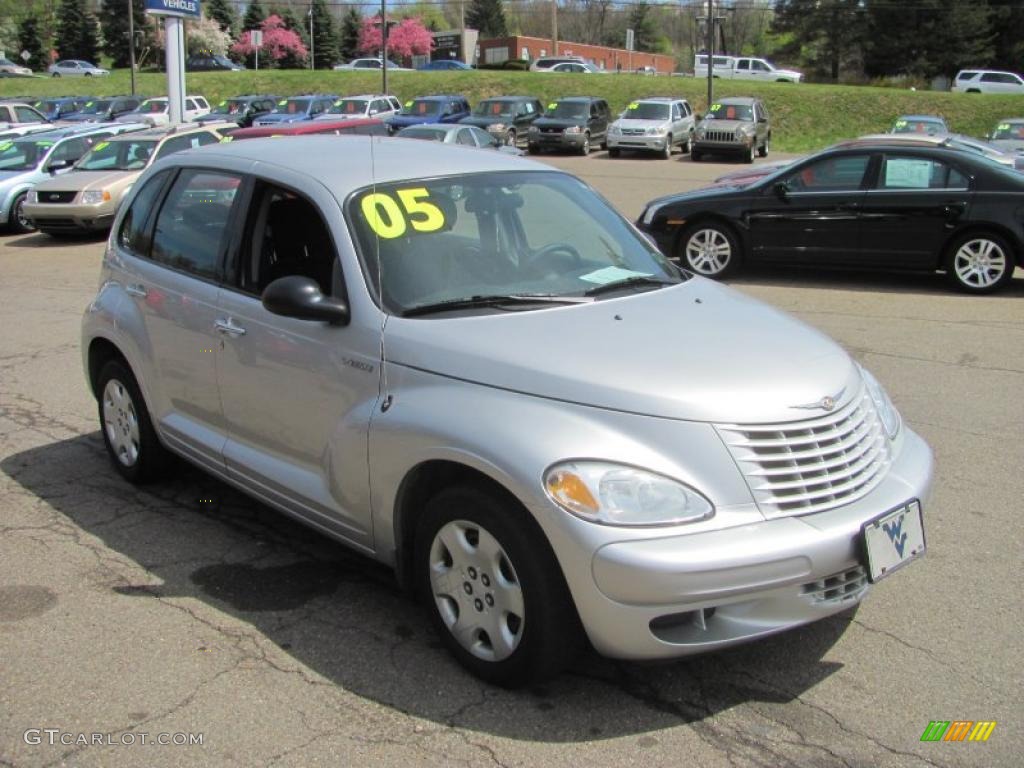 2005 PT Cruiser  - Bright Silver Metallic / Dark Slate Gray photo #4