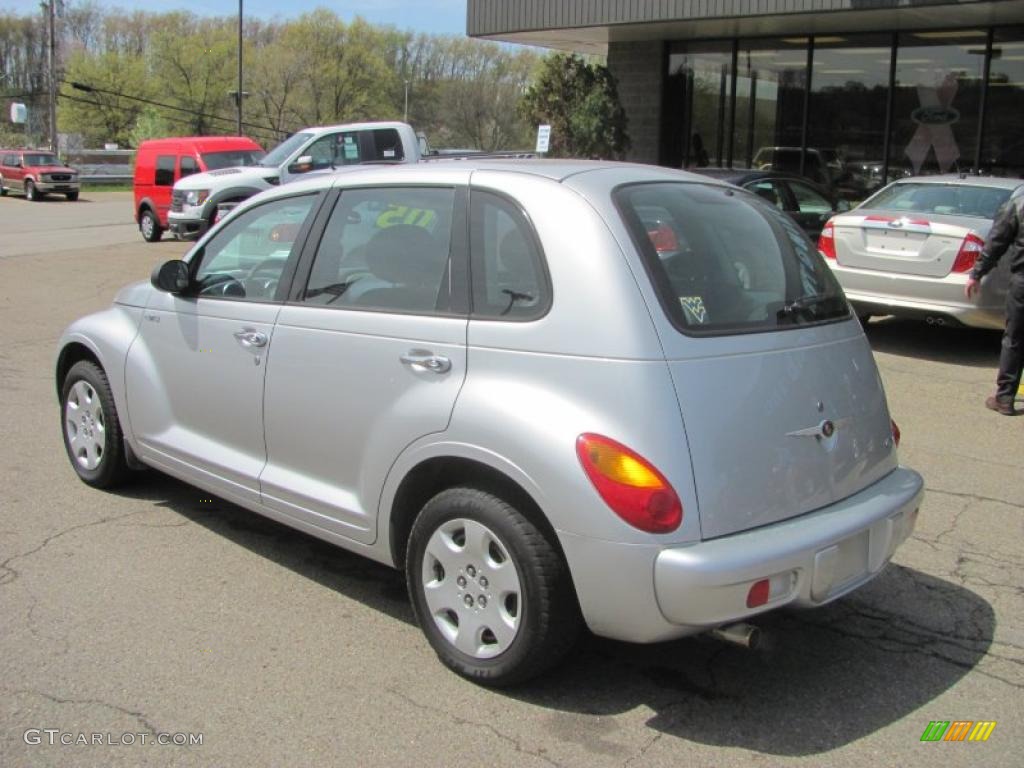 2005 PT Cruiser  - Bright Silver Metallic / Dark Slate Gray photo #10