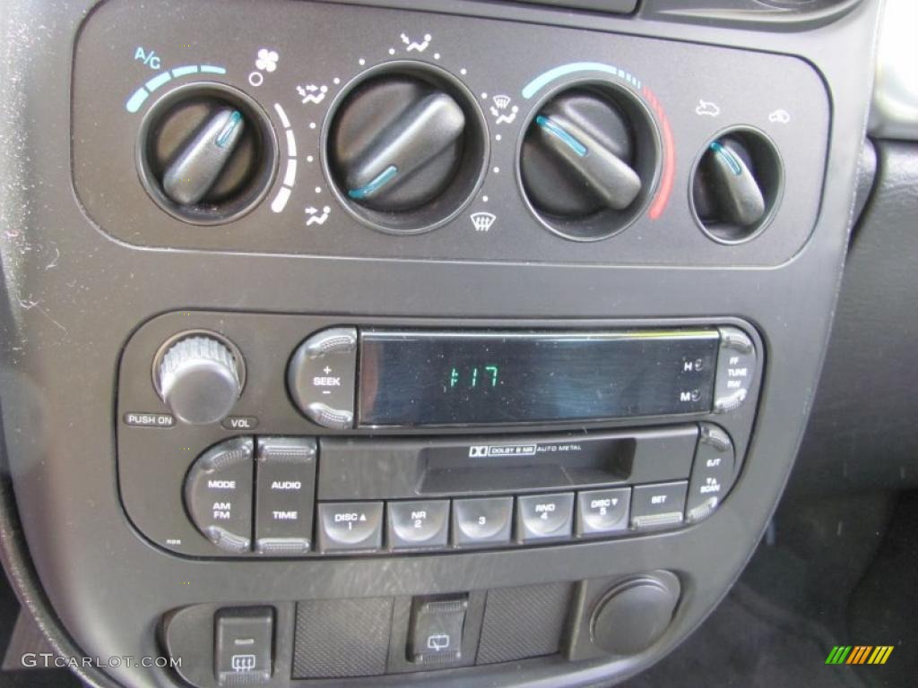 2005 PT Cruiser  - Bright Silver Metallic / Dark Slate Gray photo #16