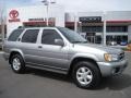 Sierra Silver Metallic - Pathfinder LE 4x4 Photo No. 1