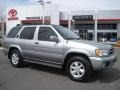 2001 Sierra Silver Metallic Nissan Pathfinder LE 4x4  photo #1