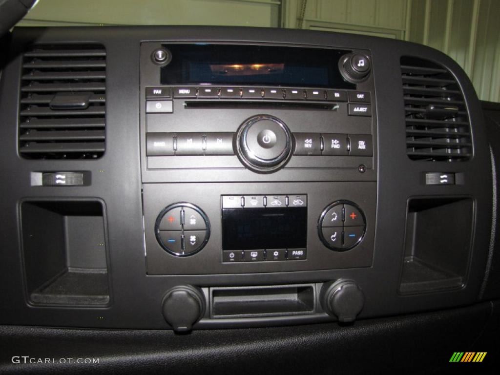 2008 Silverado 1500 LT Extended Cab - Victory Red / Ebony photo #20