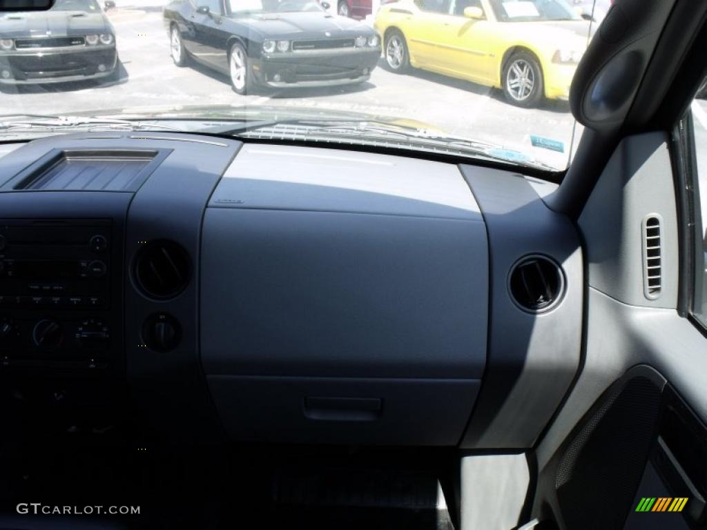 2006 F150 STX SuperCab - Dark Shadow Grey Metallic / Medium Flint photo #19