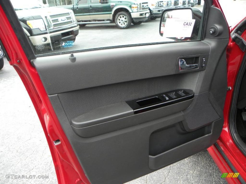 2010 Escape XLT V6 Sport Package 4WD - Sangria Red Metallic / Charcoal Black photo #15