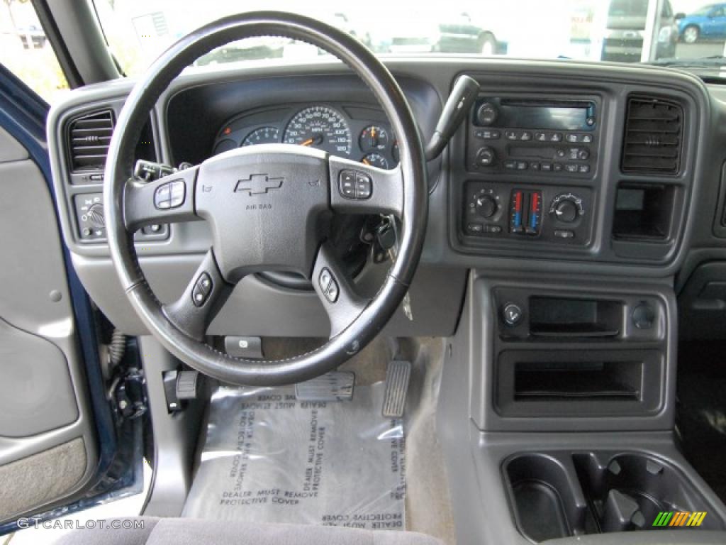 2005 Silverado 1500 LS Extended Cab - Dark Blue Metallic / Medium Gray photo #12