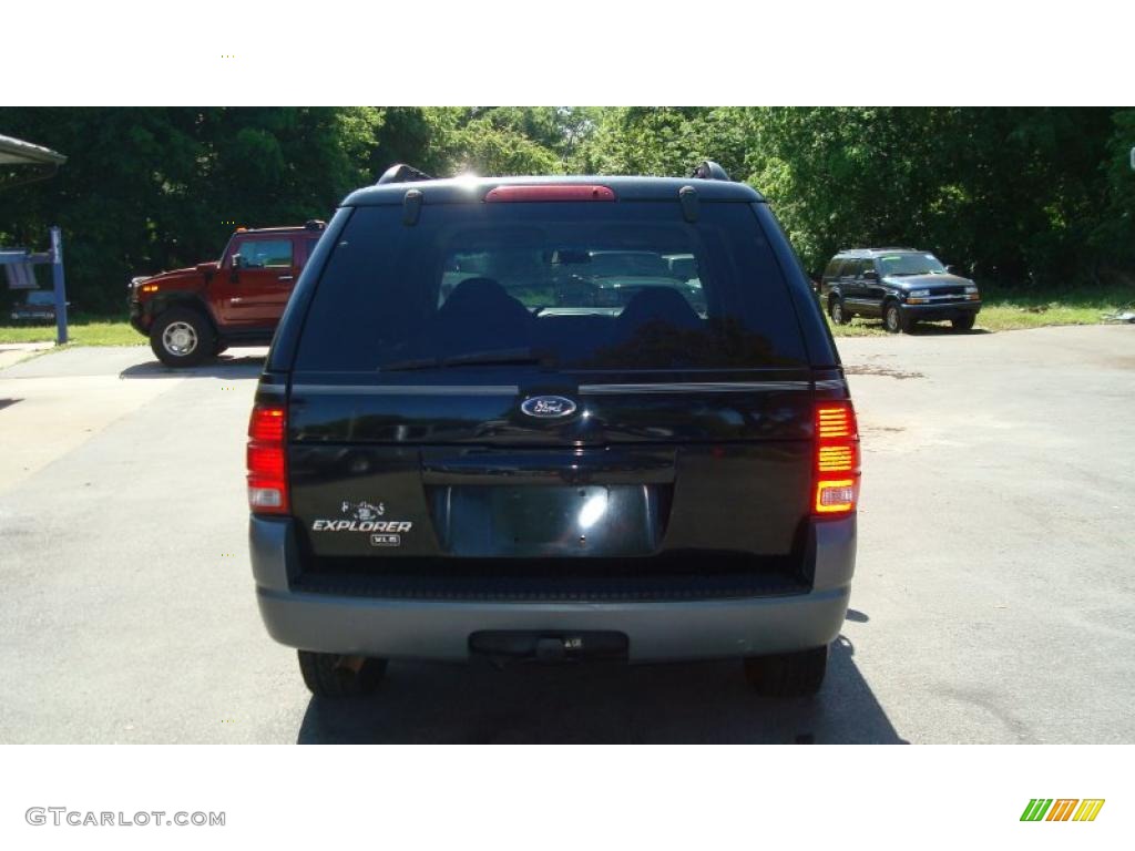 2002 Explorer XLS - Black Clearcoat / Graphite photo #4