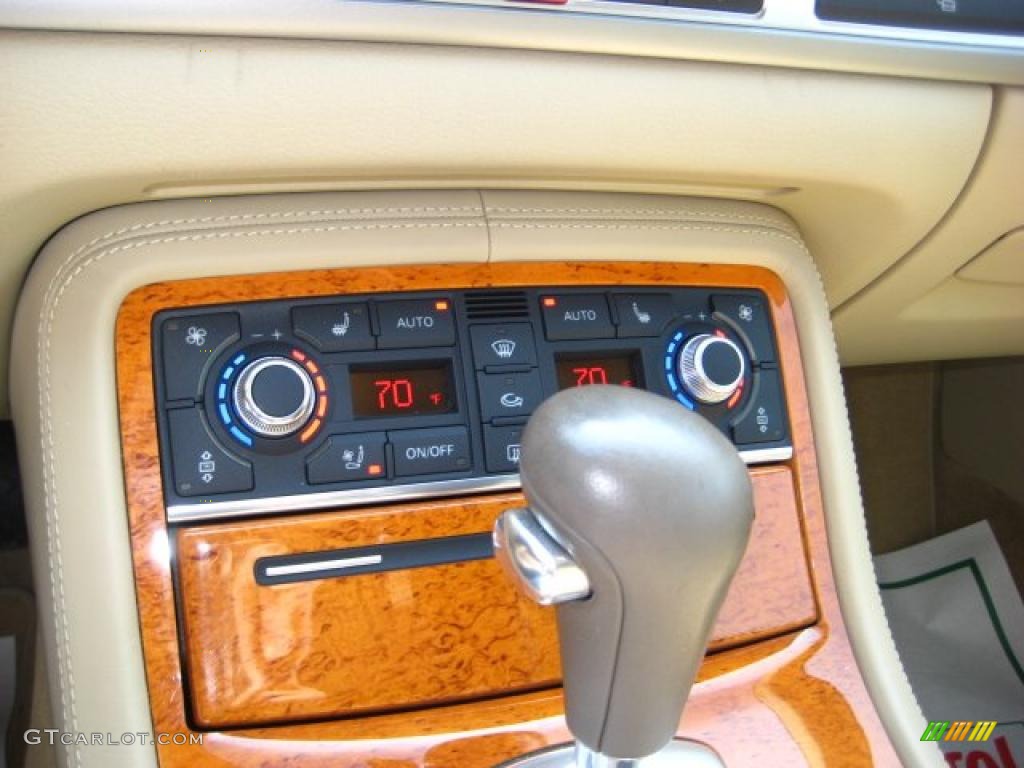 2007 A8 L 4.2 quattro - Ibis White / Sand Beige photo #17