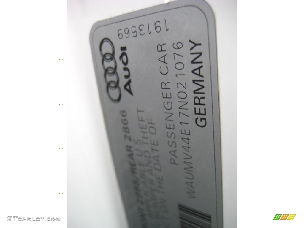 2007 A8 L 4.2 quattro - Ibis White / Sand Beige photo #23