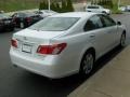 Crystal White - ES 350 Photo No. 5