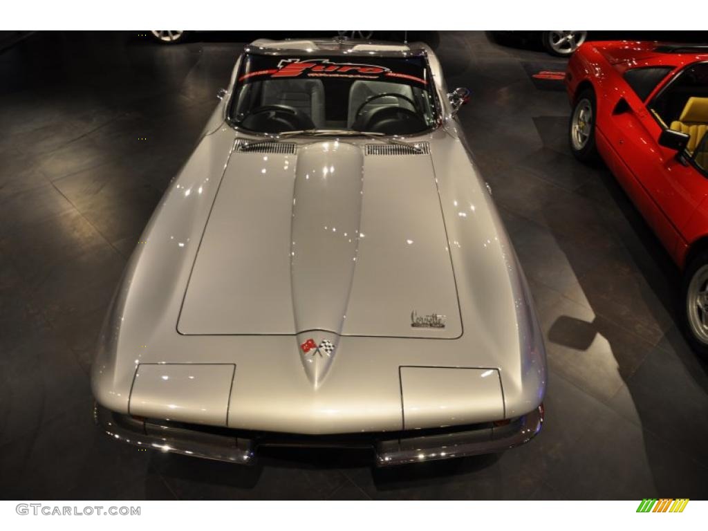1966 Corvette Sting Ray Convertible - Silver Pearl / Silver photo #20
