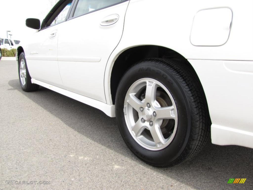 2004 Impala LS - White / Medium Gray photo #11