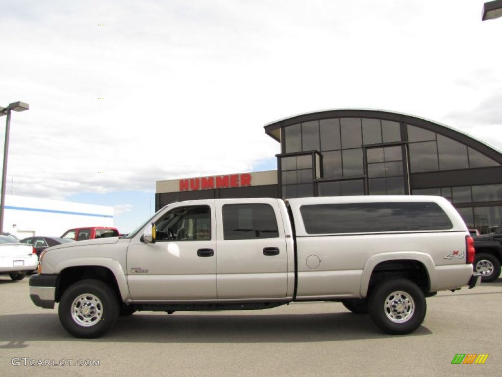 2004 Silverado 3500HD LT Crew Cab 4x4 - Sandstone Metallic / Tan photo #1