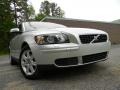 Electric Silver Metallic - S40 2.4i Photo No. 2