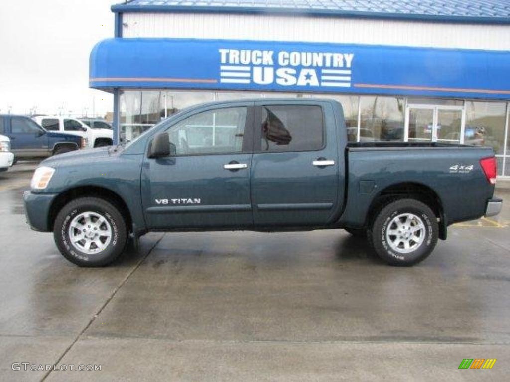 2006 Titan LE Crew Cab 4x4 - Deep Water Blue / Graphite/Titanium photo #1