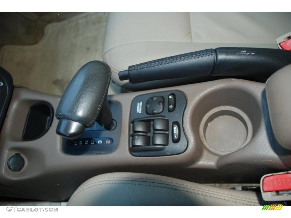 2000 S Series SL2 Sedan - Green / Tan photo #19