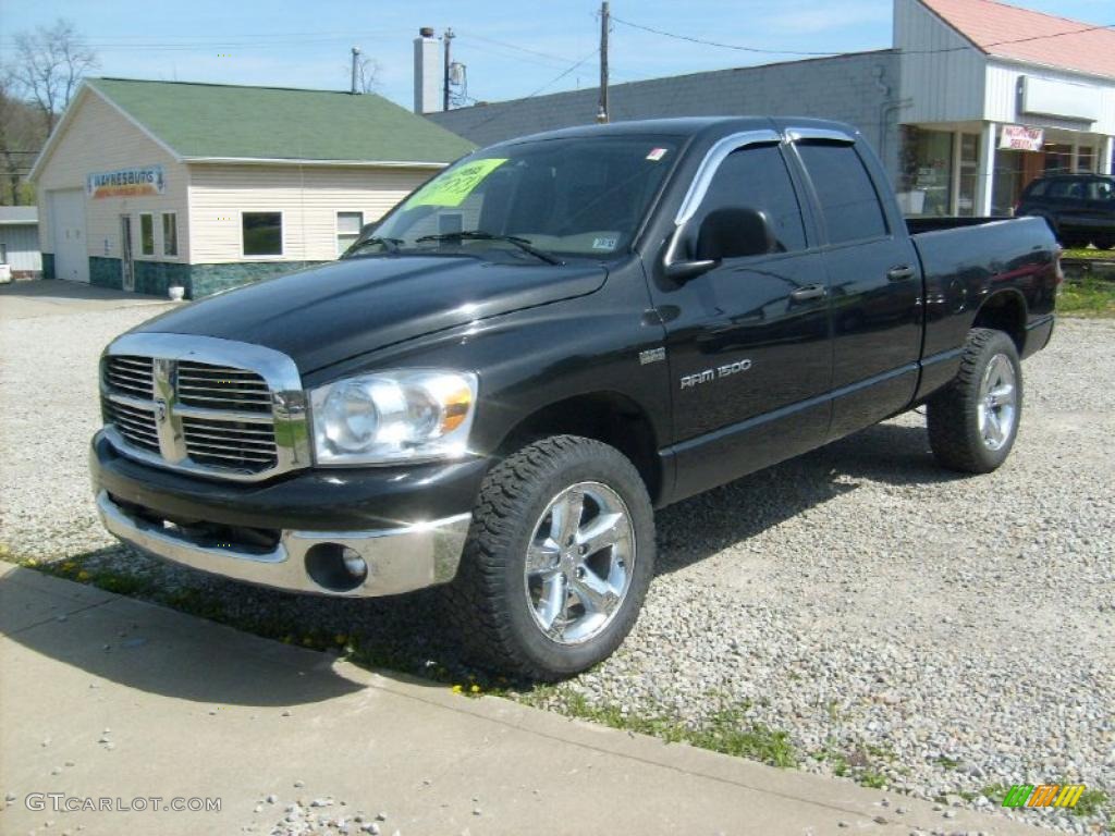 2007 Ram 1500 SLT Quad Cab 4x4 - Black / Medium Slate Gray photo #1