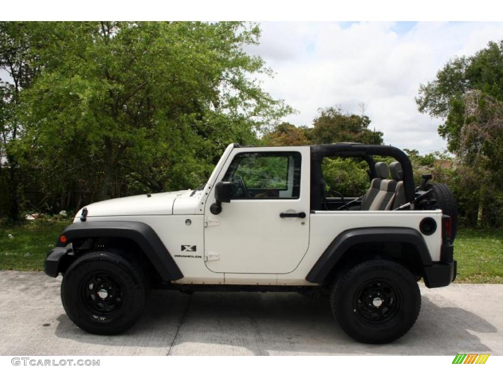 2007 Wrangler X 4x4 - Stone White / Dark Slate Gray/Medium Slate Gray photo #4