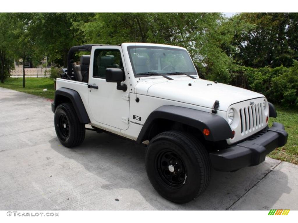 2007 Wrangler X 4x4 - Stone White / Dark Slate Gray/Medium Slate Gray photo #13