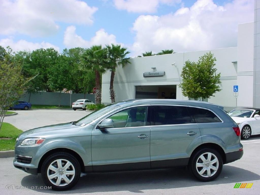 2007 Q7 3.6 Premium quattro - Sycamore Green Metallic / Limestone Grey photo #2