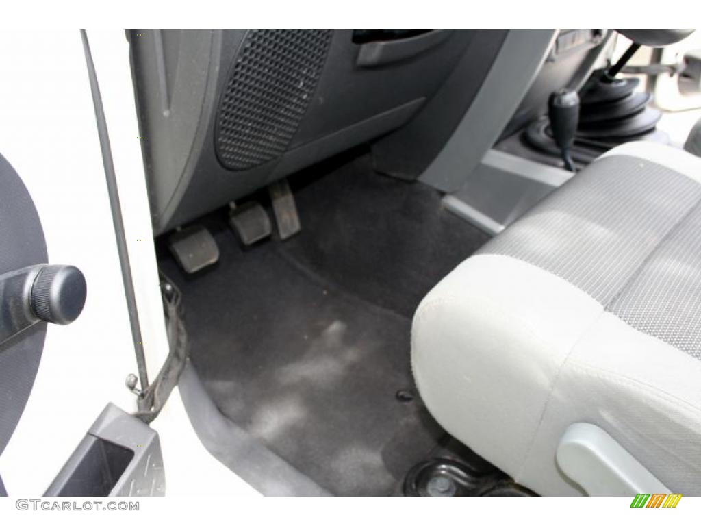 2007 Wrangler X 4x4 - Stone White / Dark Slate Gray/Medium Slate Gray photo #49