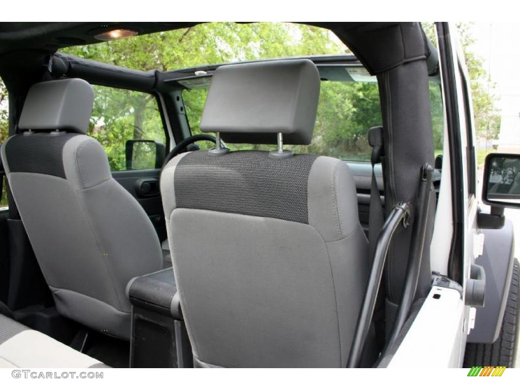 2007 Wrangler X 4x4 - Stone White / Dark Slate Gray/Medium Slate Gray photo #56
