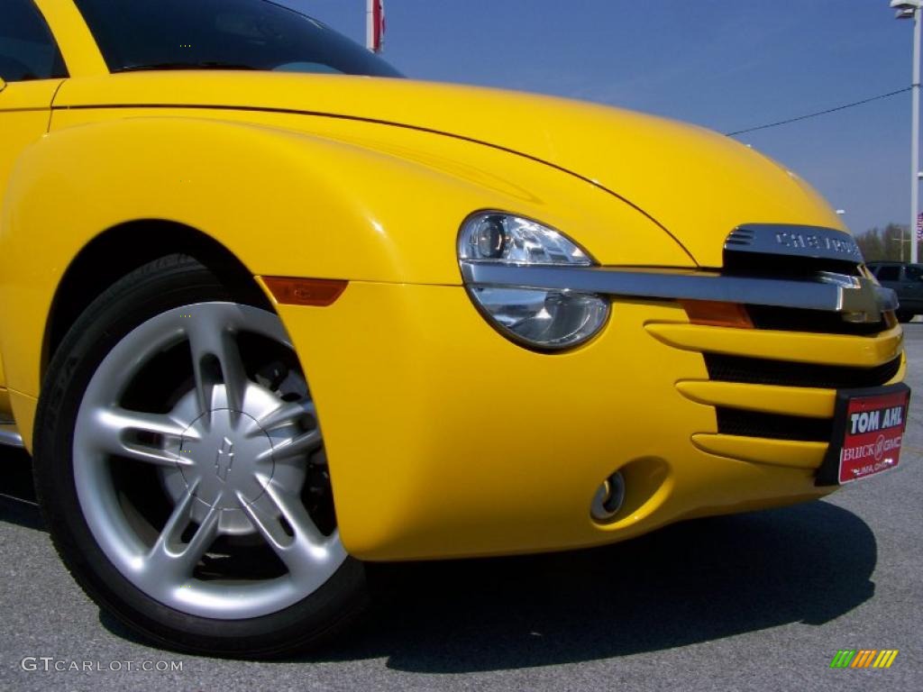 2004 SSR  - Slingshot Yellow / Ebony photo #2