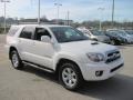 Natural White - 4Runner SR5 4x4 Photo No. 8