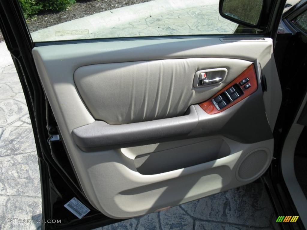 2001 RX 300 AWD - Black Onyx / Ivory photo #12