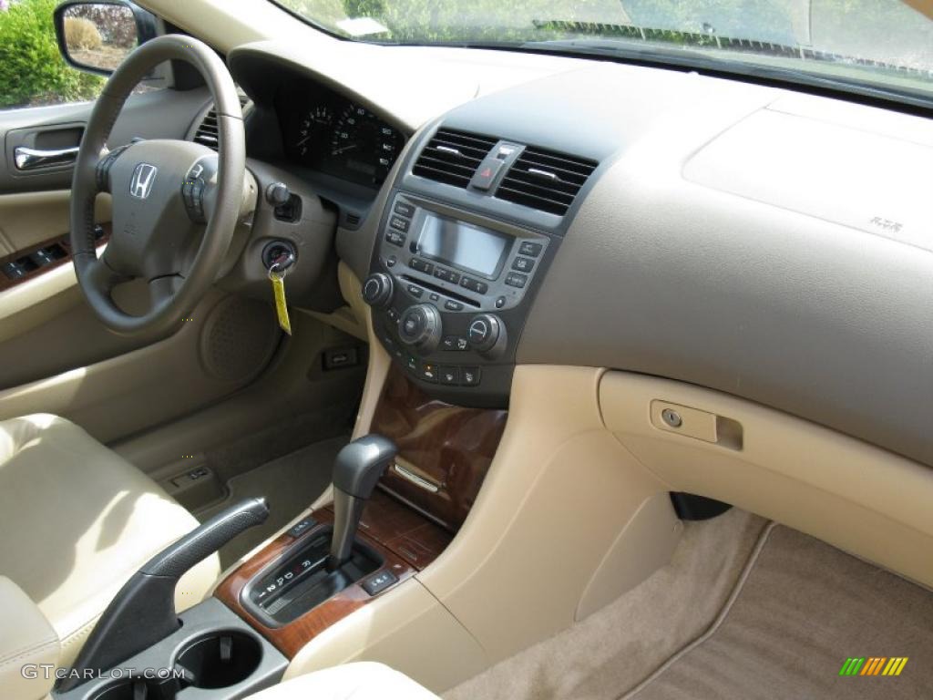 2007 Accord EX-L Sedan - Nighthawk Black Pearl / Ivory photo #24