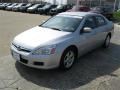 2007 Alabaster Silver Metallic Honda Accord SE Sedan  photo #2