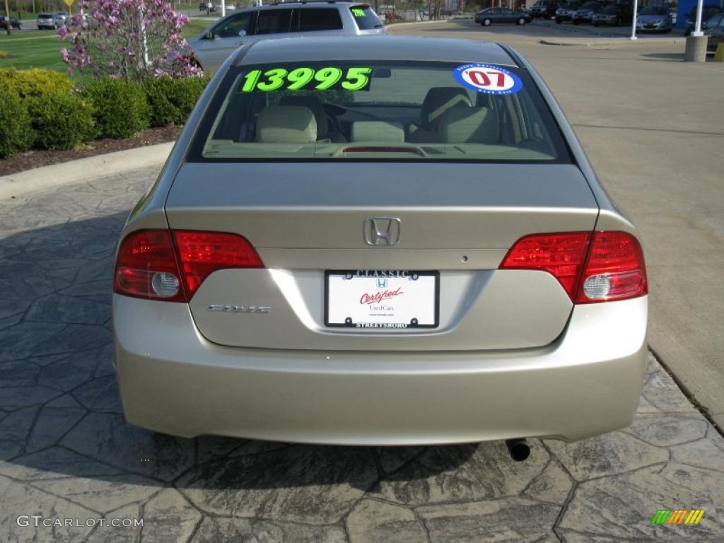 2007 Civic LX Sedan - Borrego Beige Metallic / Ivory photo #6