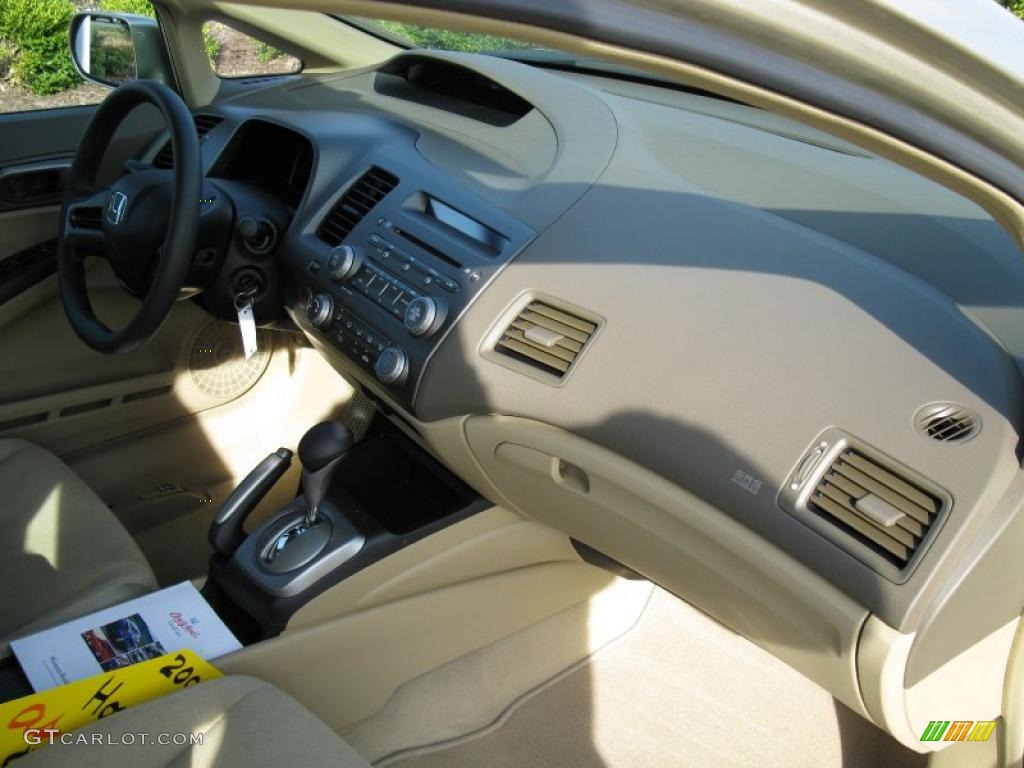 2007 Civic LX Sedan - Borrego Beige Metallic / Ivory photo #24