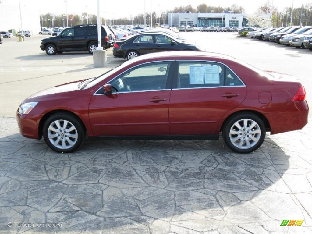 2007 Accord SE V6 Sedan - Moroccan Red Pearl / Gray photo #4