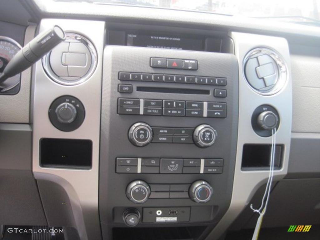 2010 F150 XLT SuperCrew 4x4 - Sterling Grey Metallic / Medium Stone photo #9