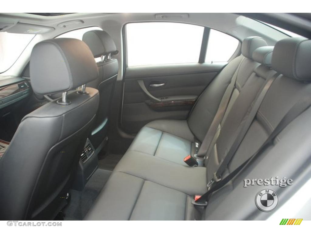 2010 3 Series 328i xDrive Sedan - Titanium Silver Metallic / Black photo #10