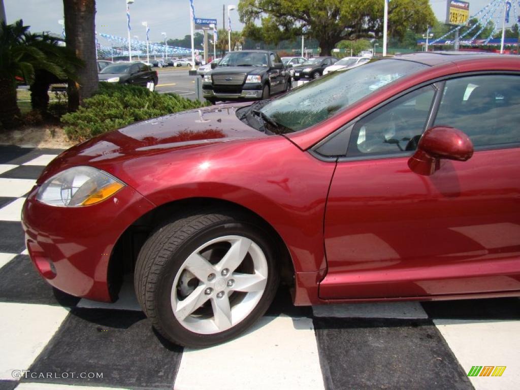 2006 Eclipse GS Coupe - Ultra Red Pearl / Medium Gray photo #27