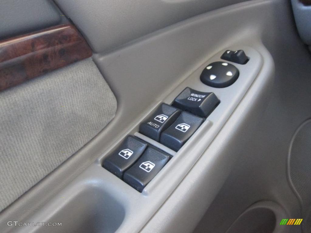 2005 Impala  - Sport Red Metallic / Medium Gray photo #8