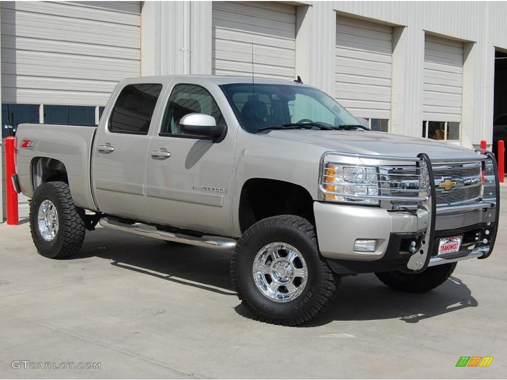 2007 Silverado 1500 LT Z71 Crew Cab 4x4 - Silver Birch Metallic / Ebony Black photo #1