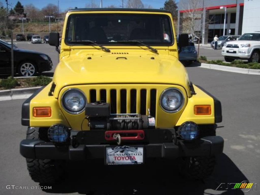 2001 Wrangler Sport 4x4 - Solar Yellow / Agate Black photo #6