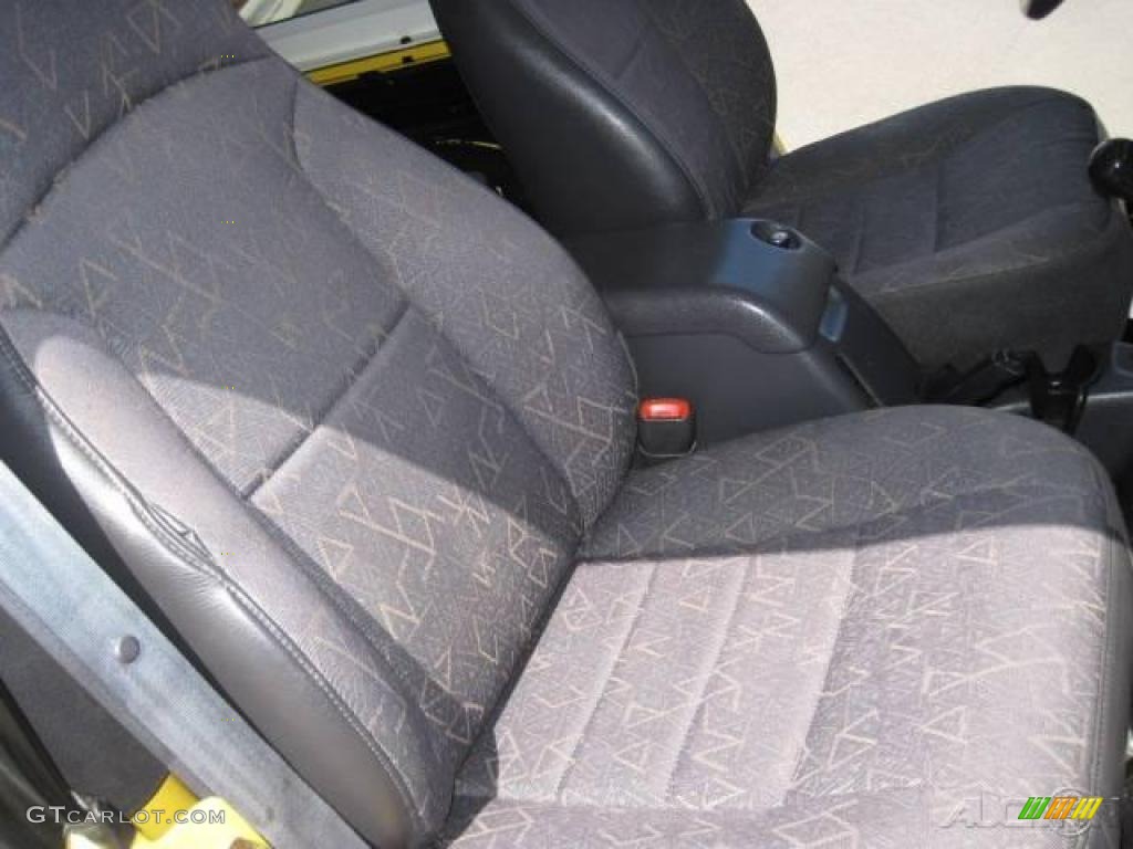 2001 Wrangler Sport 4x4 - Solar Yellow / Agate Black photo #11