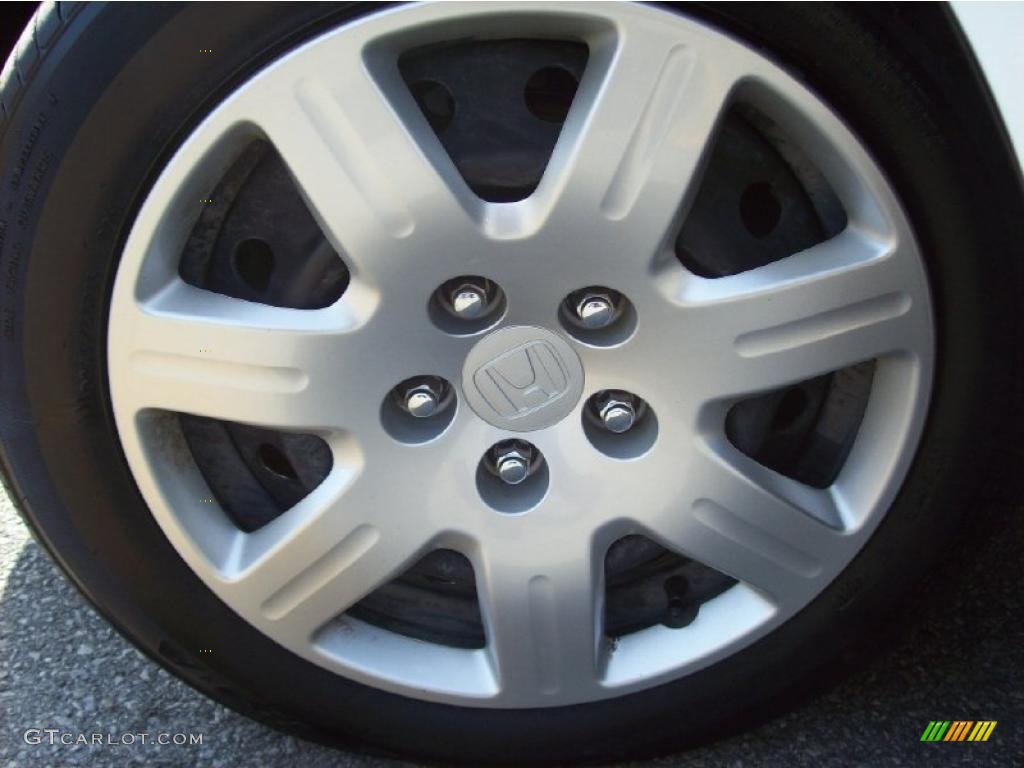 2007 Civic LX Sedan - Taffeta White / Ivory photo #9