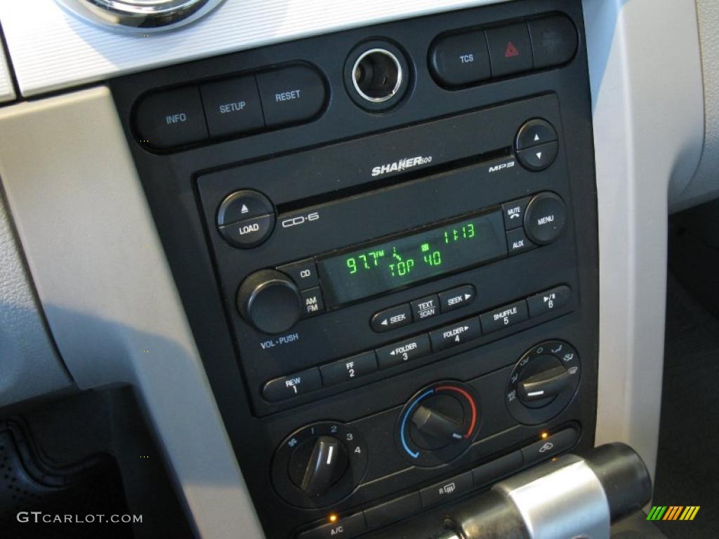 2007 Mustang GT Premium Coupe - Vista Blue Metallic / Light Graphite photo #25