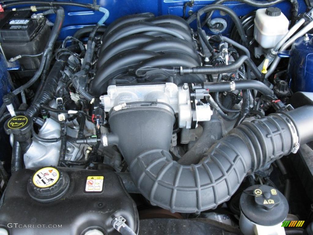 2007 Mustang GT Premium Coupe - Vista Blue Metallic / Light Graphite photo #28