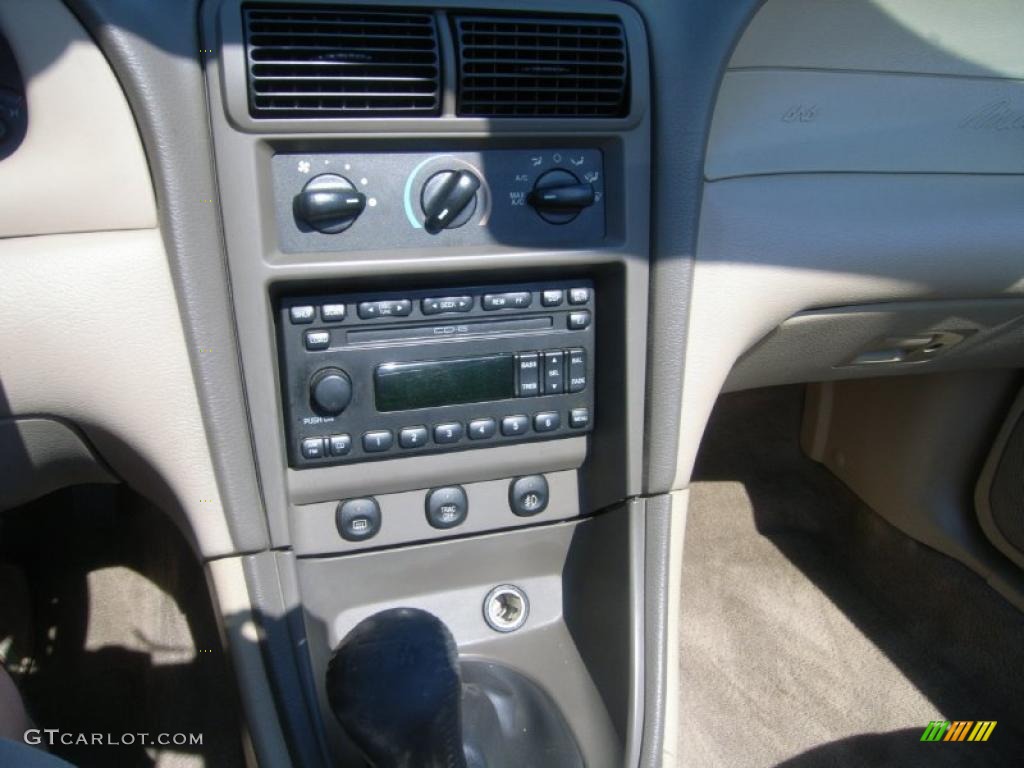 2003 Mustang GT Convertible - Dark Shadow Grey Metallic / Medium Parchment photo #15