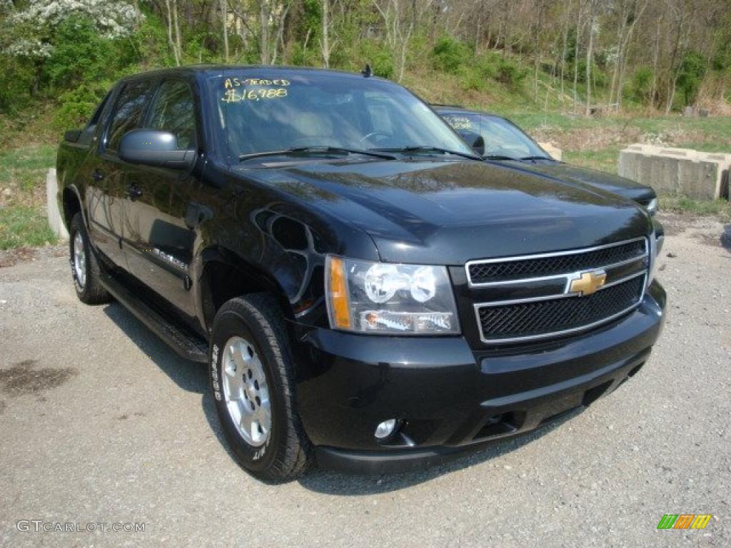 2007 Avalanche LTZ 4WD - Black / Ebony/Light Cashmere photo #1