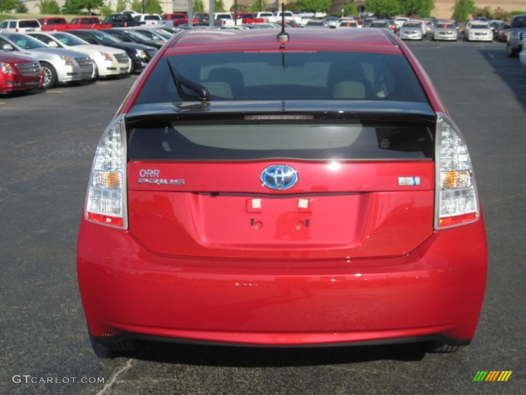 2010 Prius Hybrid III - Barcelona Red Metallic / Dark Gray photo #6