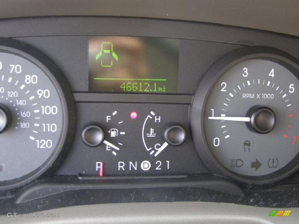 2006 Grand Marquis LS - Vibrant White / Medium Light Stone photo #17