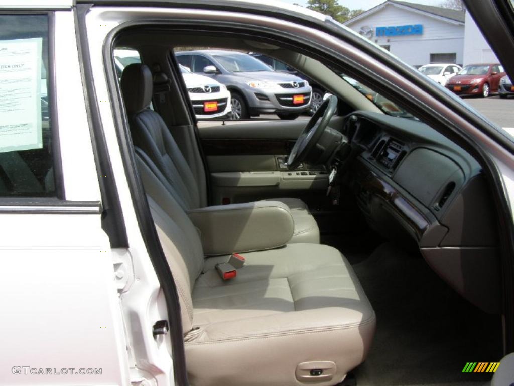 2006 Grand Marquis LS - Vibrant White / Medium Light Stone photo #25