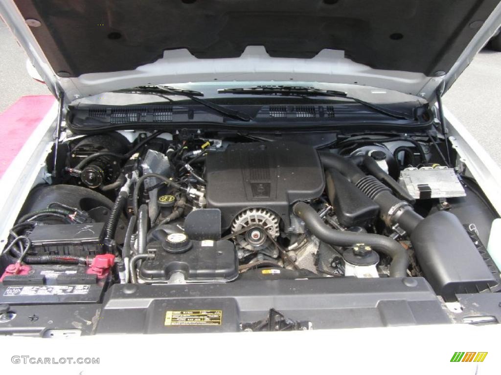 2006 Grand Marquis LS - Vibrant White / Medium Light Stone photo #26