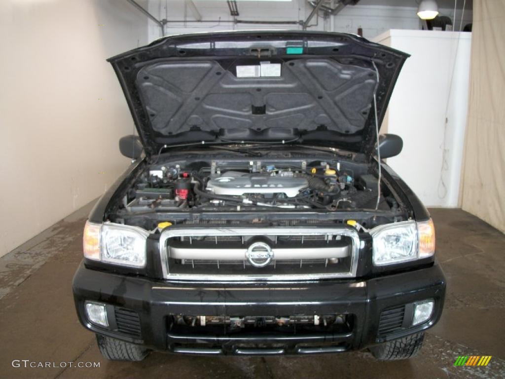 2002 Pathfinder SE 4x4 - Super Black / Charcoal photo #18